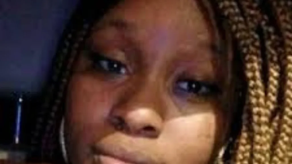 Jameisha Cook, younger sister of Daneisha Cook and aspiring model