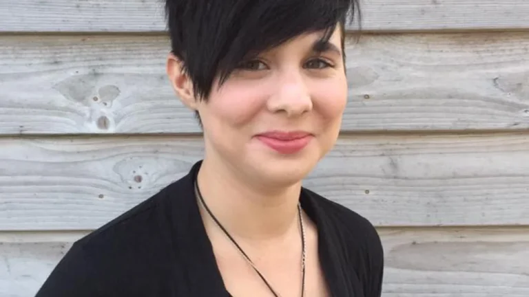 Aravis Taylor, daughter of Corey Taylor, Slipknot frontman