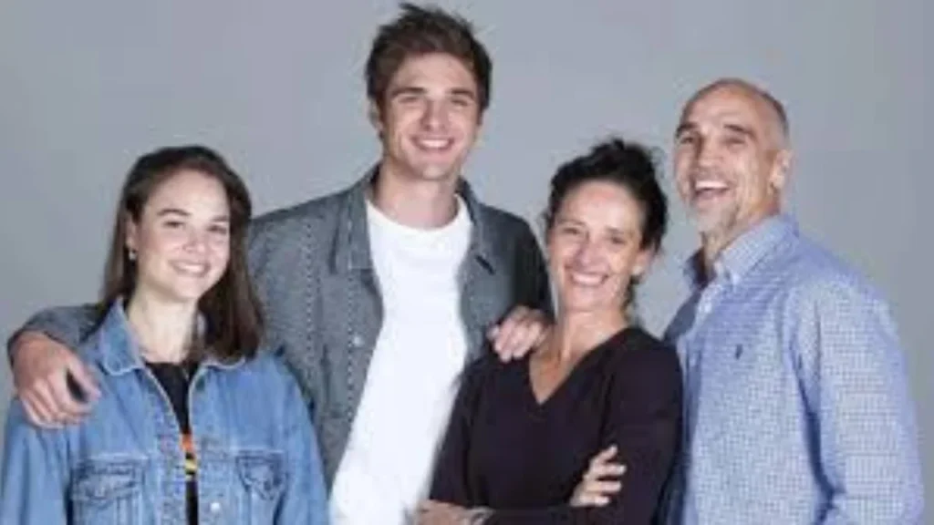 Jalynn Elordi Parents John and Melissa Elordi and family